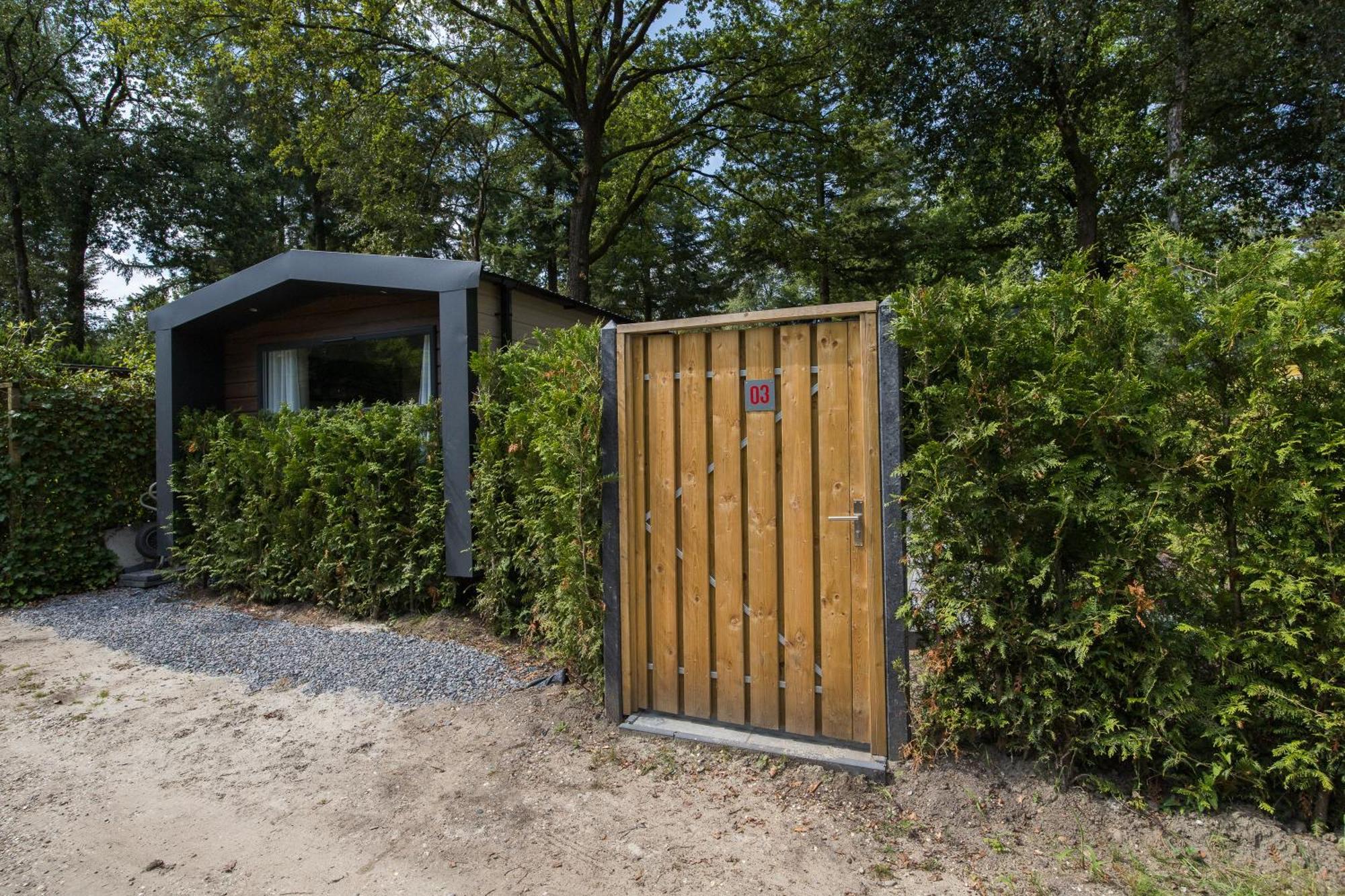 Veluwe Hoenderloo Luxury Chalet With Private Sauna And Hot Tub - Swimming Pool Tennis Court Supermarket Bowling Alley Theatre And Entertainment For Children 외부 사진