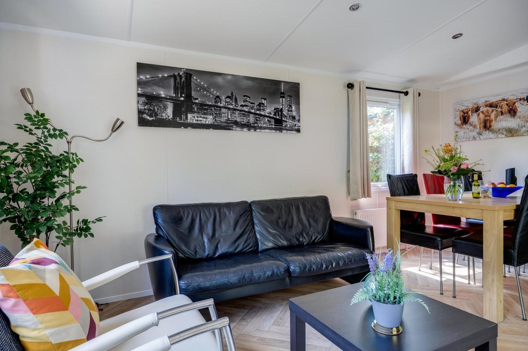 Veluwe Hoenderloo Luxury Chalet With Private Sauna And Hot Tub - Swimming Pool Tennis Court Supermarket Bowling Alley Theatre And Entertainment For Children 외부 사진