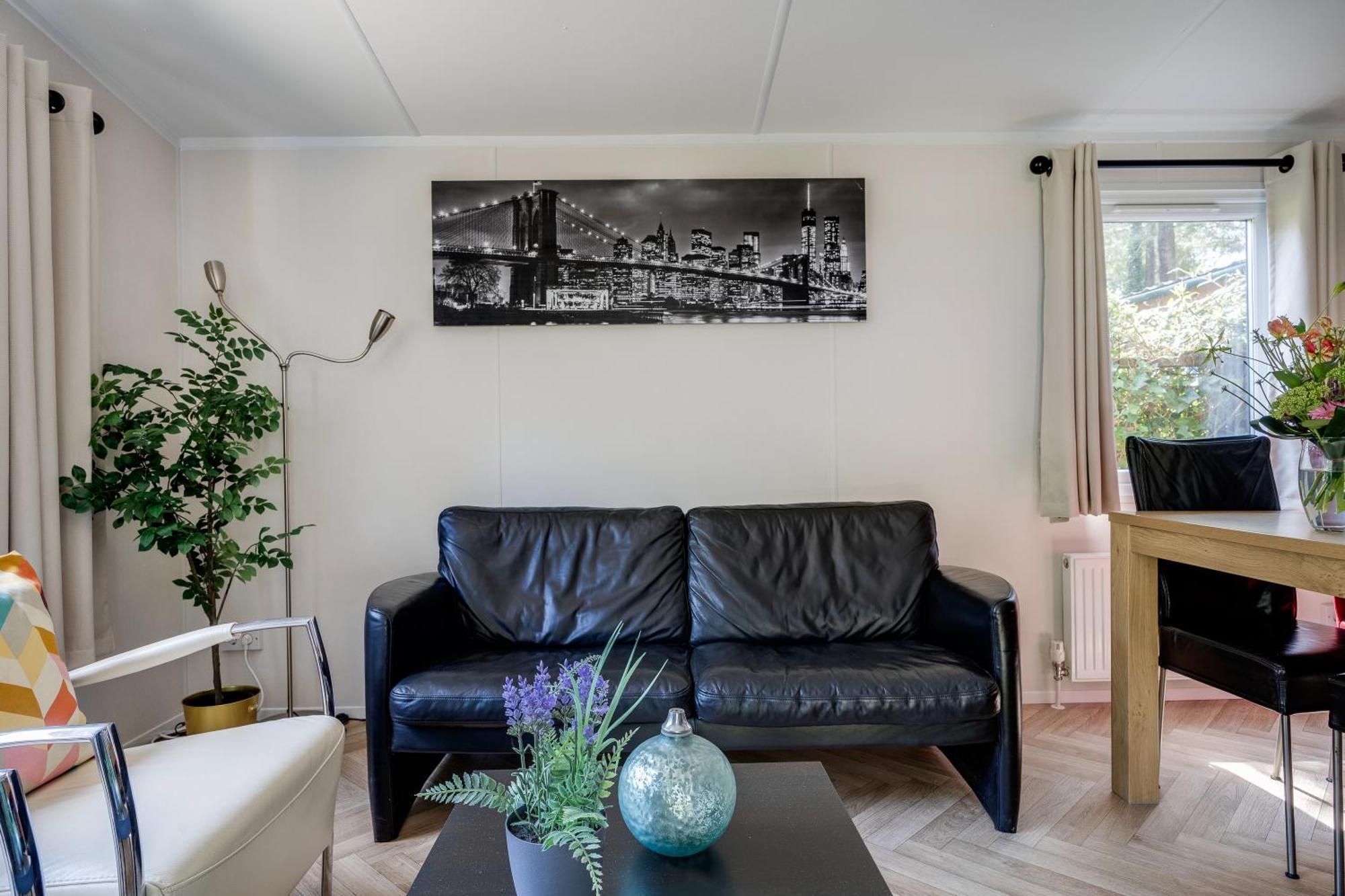 Veluwe Hoenderloo Luxury Chalet With Private Sauna And Hot Tub - Swimming Pool Tennis Court Supermarket Bowling Alley Theatre And Entertainment For Children 외부 사진